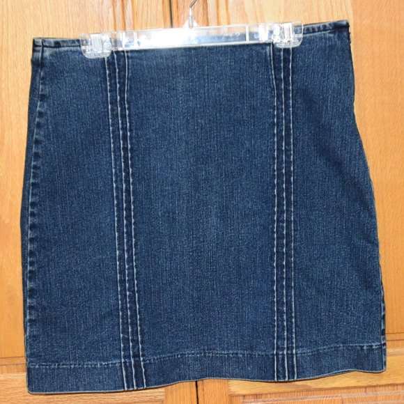 Calvin Klein Jeans Dresses & Skirts - CALVIN KLEIN WOMEN'S JEANS  Denim SKIRT SIZE 10  STRAIGHT‎ CASUAL